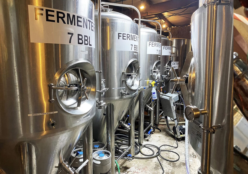 Brewery & Pub 3